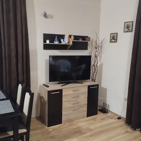 Lägenhet Harmani Apartcomplex Onegin Ii 10 - Free Parking *